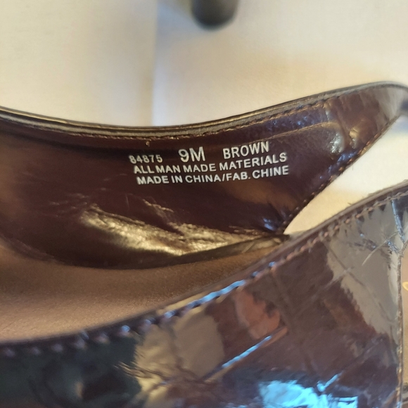 Maurices Brown Leather Heels with ankle strap Size 9M - Picture 5 of 9
